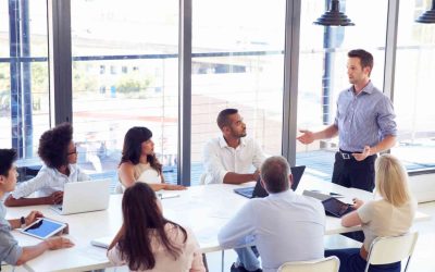 Desarrollando Líderes de Impacto: ¿Cómo Mejorar el Liderazgo Empresarial a través de la Inteligencia Emocional?